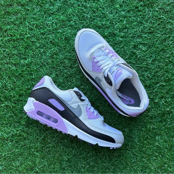 Nike Air Max 90 White / Cool Grey / Lilac - Picture 5 of 10